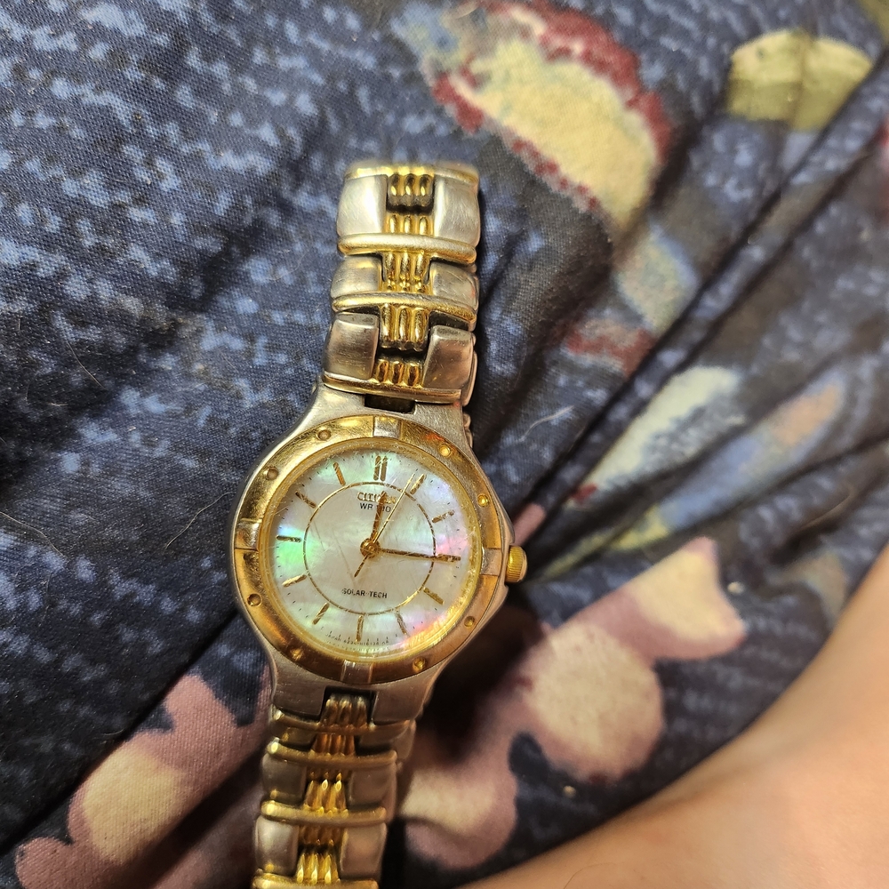 Citizen Women's Gold and Silver Watch - Picture 3 of 7